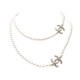 NEUF COLLIER CHANEL LOGO CC & PERLES SAUTOIR 114 CM METAL DORE NECKLACE 1890€