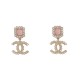 NEUF BOUCLES D'OREILLES CHANEL PENDANTES LOGO CC STRASS PIERRE ROSE EARRING 750€