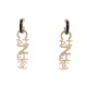 NEUF BOUCLES D'OREILLES CHANEL PENDANTES LETTRE LOGO CC METAL DORE EARRINGS 780€