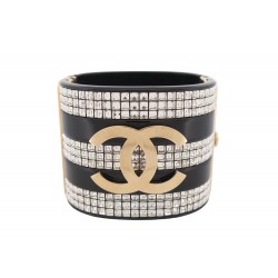 NEUF BRACELET CHANEL MANCHETTE ABC337 METIERS D'ART 2024 LOGO CC STRASS BANGLE