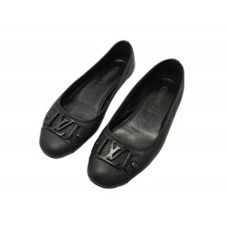 CHAUSSURES LOUIS VUITTON BALLERINES OXFORD LOGO LV 36.5 EN CUIR NOIR SHOES 950€