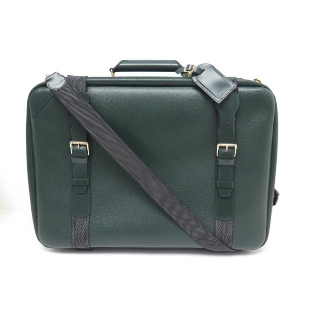 VALISE DE VOYAGE LOUIS VUITTON SATELLITE 55 BANDOULIERE EN CUIR TAIGA VERT 3115€