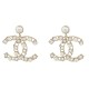 BOUCLES D'OREILLES CHANEL PENDANTES LOGO CC PERLES STRASS DORE GOLD EARRING 700€