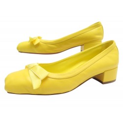 NEUF CHAUSSURES CHRISTIAN LOUBOUTIN BALLERINES MAMAFLIRT 37 EN CUIR JAUNE 799€