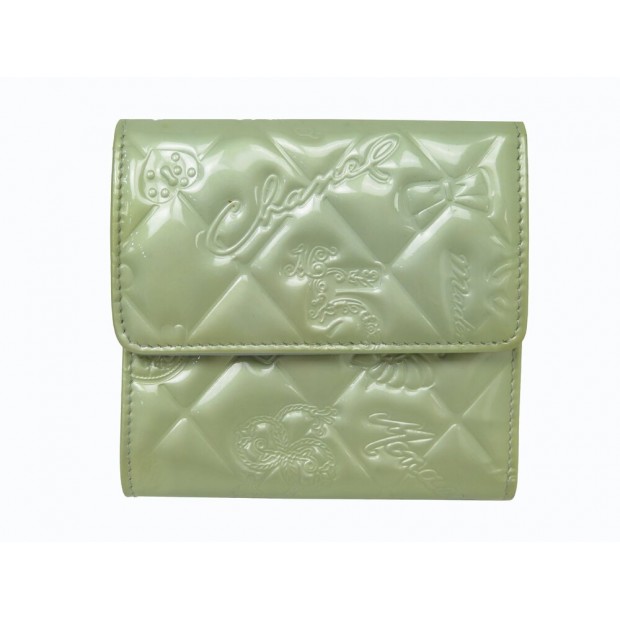 PORTEFEUILLE CHANEL LUCKY SYMBOL EN CUIR VERNI VERT PATENT LEATHER WALLET 970€