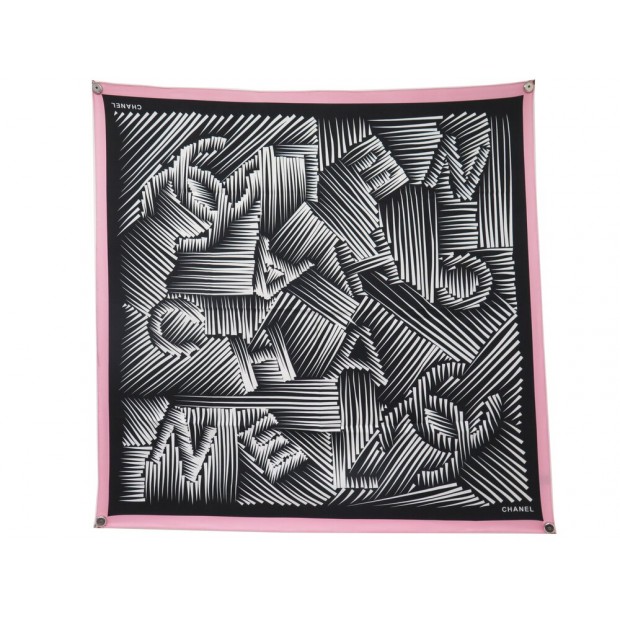 NEUF FOULARD CHANEL LOGO CC CARRE 90 EN SOIE ROSE NOIR ET BLANC SILK SCARF 530€