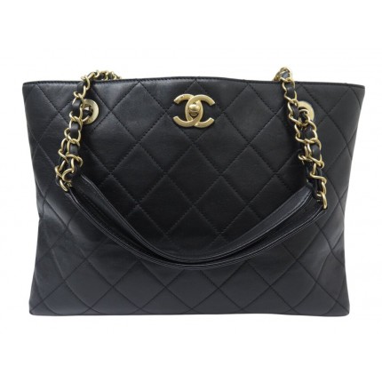 SAC A MAIN CHANEL CABAS SHOPPING CUIR MATELASSE FERMOIR TIMELESS HANDBAG 6000€