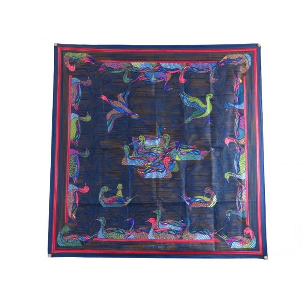 FOULARD HERMES LA MARE AUX CANARDS 