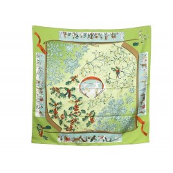 NEUF FOULARD HERMES NEIGE D'ANTAN EN SOIE VERT CARRE 90 CM BOITE SILK SCARF 350€