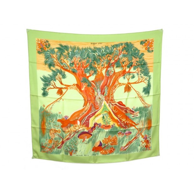 FOULARD HERMES KUGGOR TREE IBRAHIM ALAMIN CARRE EN SOIE VERT SILK SCARF 350€