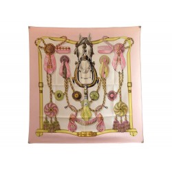 FOULARD HERMES FRONTAUX ET COCARDES CATHY LATHAM CARRE EN SOIE ROSE SCARF 350€