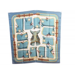 VINTAGE FOULARD HERMES CAMAILS DE LA PERRIERE CARRE EN SOIE BLEU SILK SCARF 345€