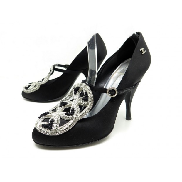 CHAUSSURES CHANEL DE SOIREE 40 ESCARPINS EN SATIN NOIR BLACK PUMP SHOES 690€