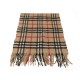 ECHARPE BURBERRY TARTAN CHECK CLASSIQUE EN CACHEMIRE BEIGE MIXTE CASHMERE 395€