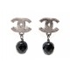 BOUCLES D'OREILLES CHANEL LOGO CC PERLE NOIR & METAL ARGENT EARRINGS PEARL 380€