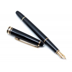 STYLO PLUME MONTBLANC CLASSIQUE RESINE NOIR 