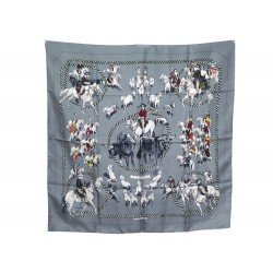 NEUF RARE FOULARD HERMES LA CAMARGUE EN SOIE GRISE CARRE 90 CM SILK SCARF GRAY